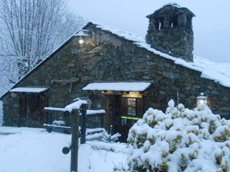Masia Can Constans Queralbs Exterior photo
